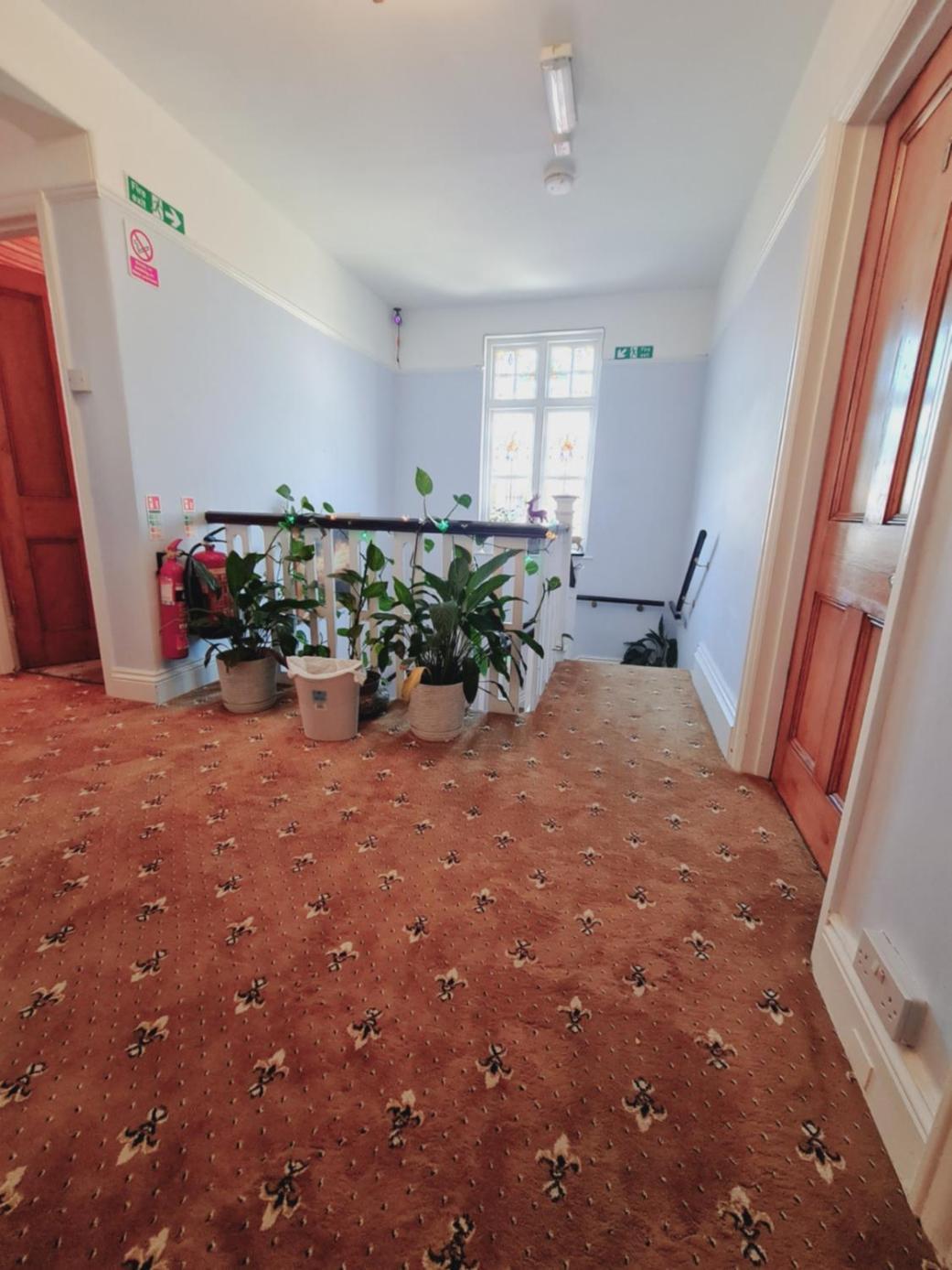 Thornbury Accommodation 伯翰姆昂斯 外观 照片