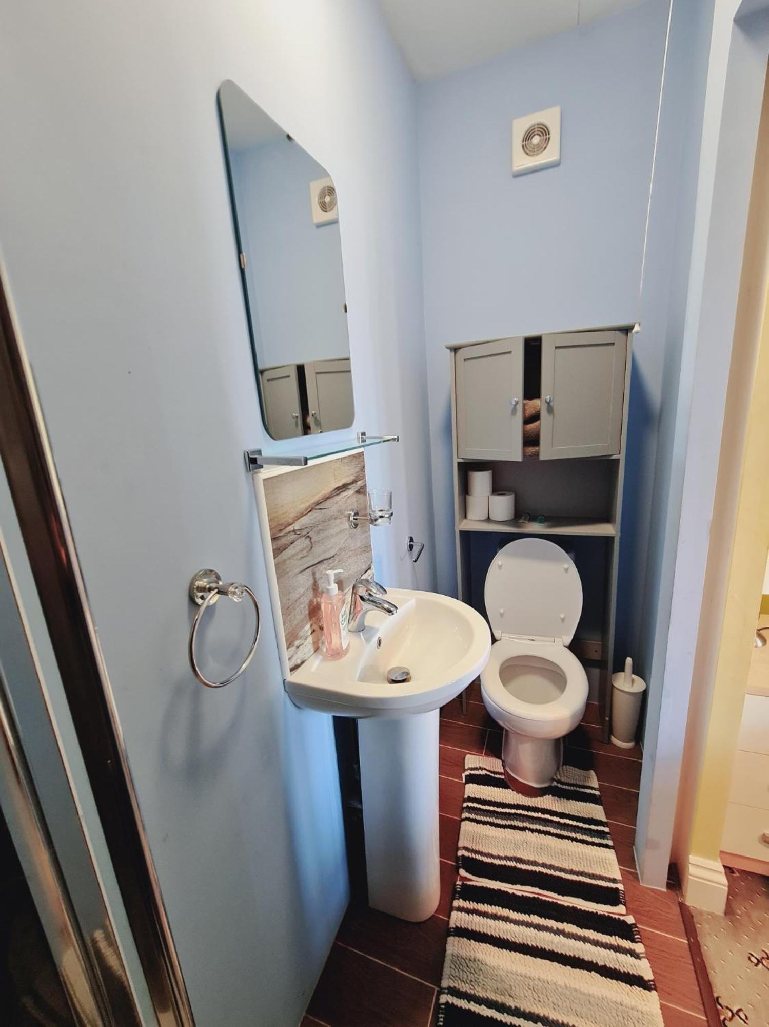 Thornbury Accommodation 伯翰姆昂斯 外观 照片
